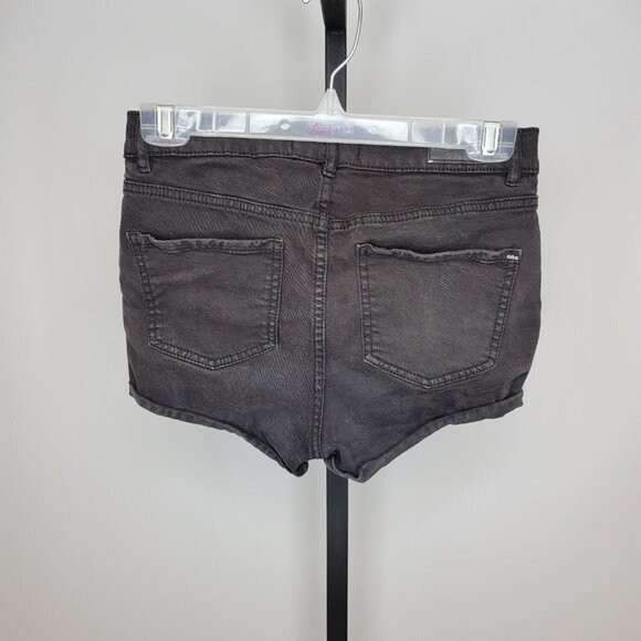 Garage High Waist Shorts - Picture 3 of 4
